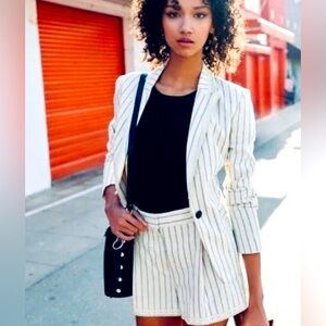 Rag & Bone Mille Blazer. Pinstripe. White and Black. Tapered at Waist. Size 6.
